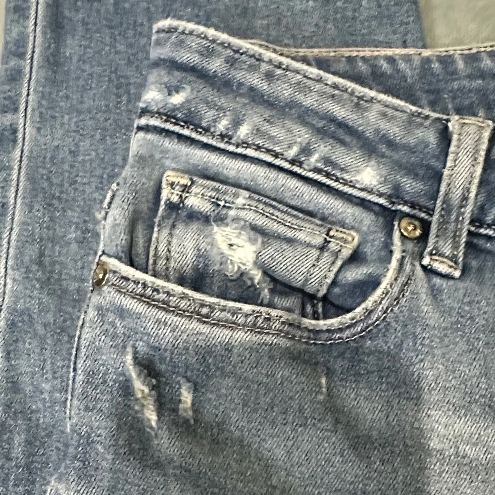 PAIGE Hoxton Slim Women's Distressed Lt Blue Cropped Frayed Jeans 29 See Details - Picture 3 of 14